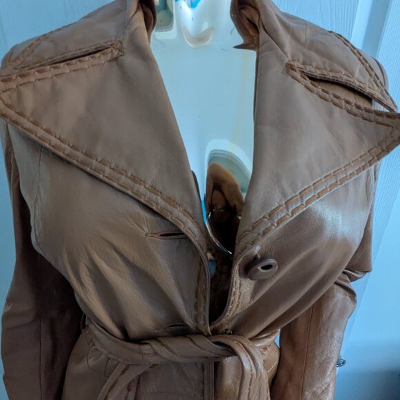 Vintage leather coat from Angola pre season sale - Picture 4 of 9